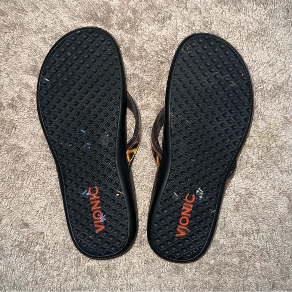 Vionic Flop Flop Sandals Cheetah Print Women’s Size 9 - Picture 2 of 6